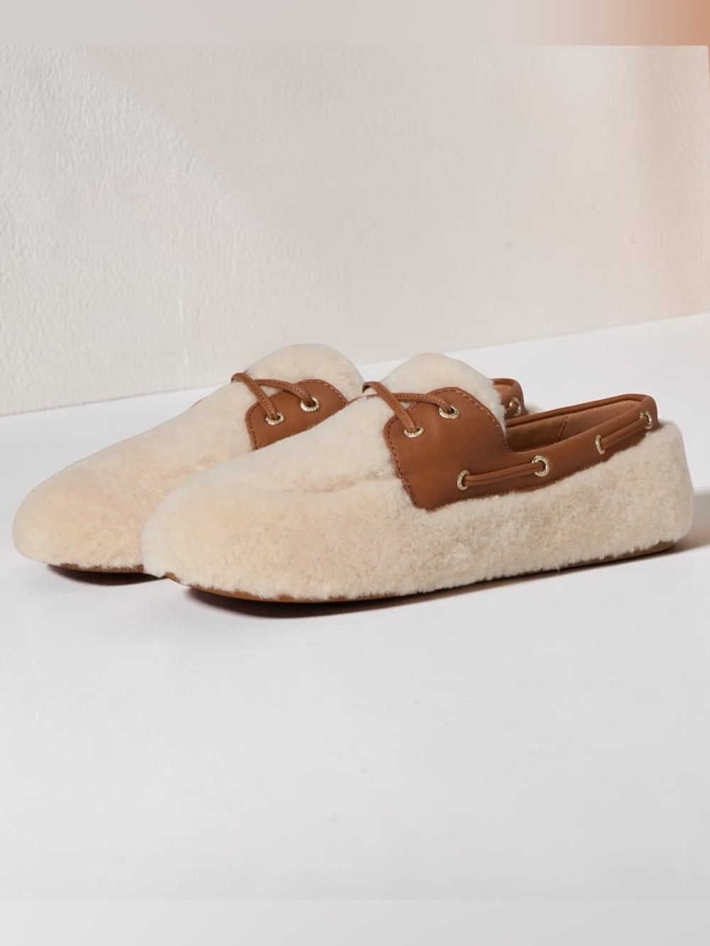 NWOT Sperry  Shearling Leather Upper Boat Shoe